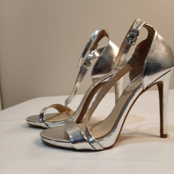 JESSICA SIMPSON SILVER STRAPPY HEELS WOMEN SIZE 10 - Picture 3 of 7